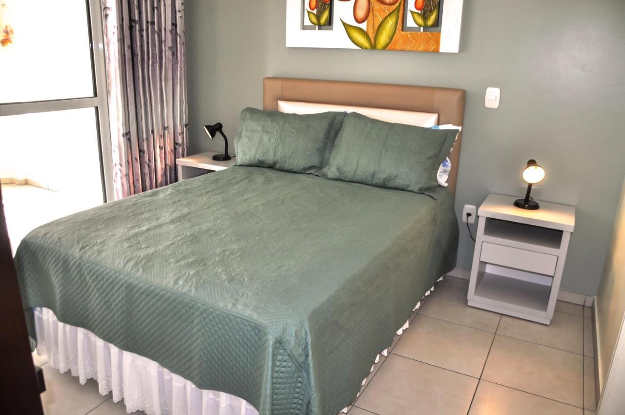 Otima Localizacao!!! Apartamento De Frente No Centro De Capão da Canoa Dış mekan fotoğraf